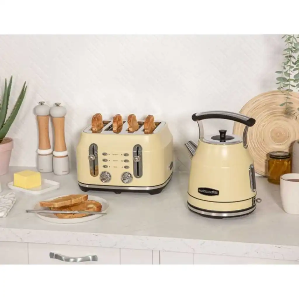 Rangemaster RMCLDK201CM Quiet Boil Cordless Kettle 1.7L - Cream Rangemaster RMCLDK201CM Quiet Boil Cordless Kettle 1.7L - Cream
